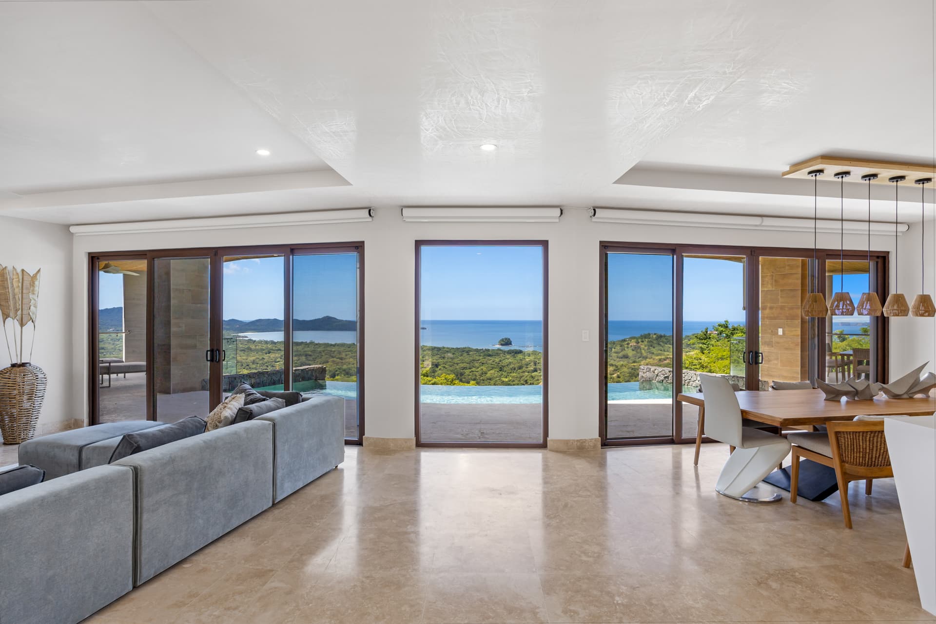 For Sale: Flamingo House Live the Luxury Oceanfront!