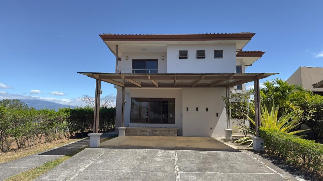 Executive Family Home for Rent in La Guácima, Alajuela
