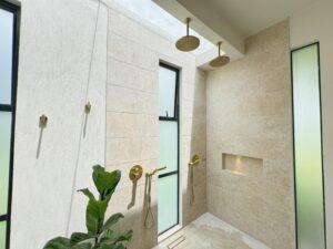 332574d4 f9f5 4181 9183 1c4e1cfdcd55